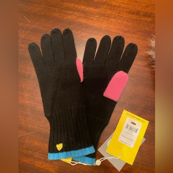 NWT Kerri Rosenthal Colorblock Cashgloves 100% Cashmere Gift Fun Warm Whimsical - Picture 3 of 7